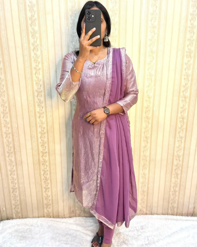 premium soft space silk Kurti With Dupatta 😍  