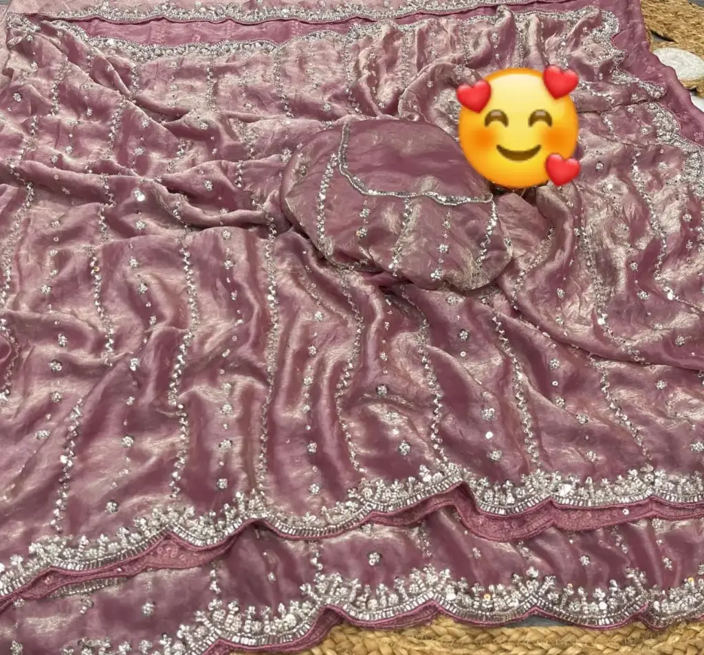 trending hand work saree ❤️
