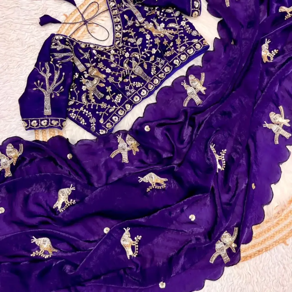Beautiful Space Silk Saree😍