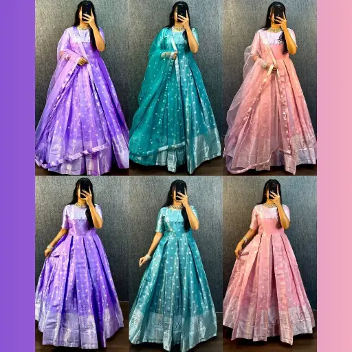 VENNILA GOWN